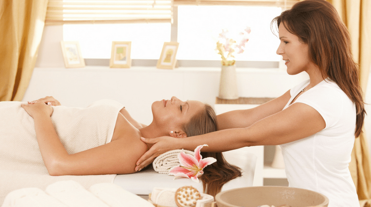 What You Should Know Before Pursuing A Career As A Massage Therapist 0974