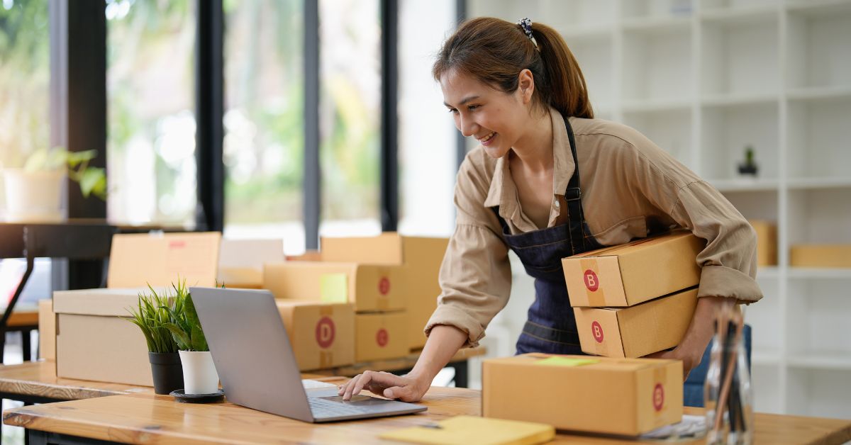 businesswoman shipping products